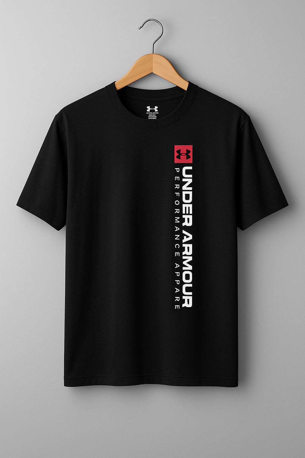 Under Armour T-shirt